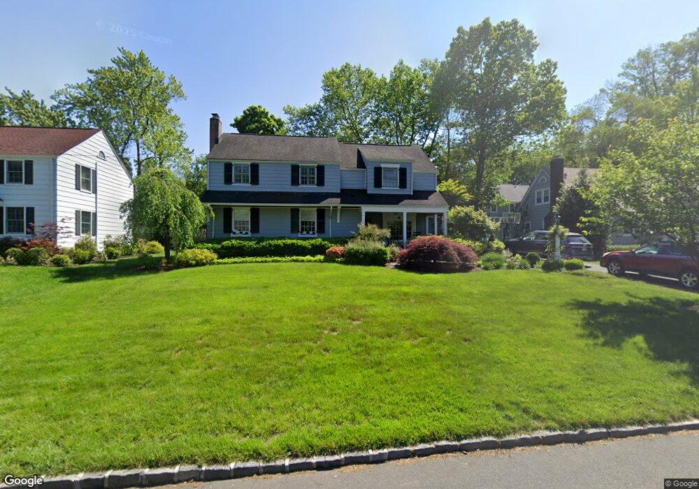 27 Edgewood Rd, Chatham, NJ 07928 - photo 1