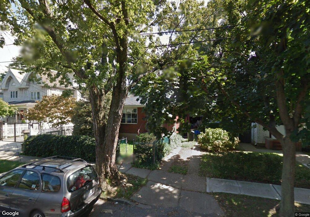 232 3rd St, Staten Island, NY 10306 - photo 1