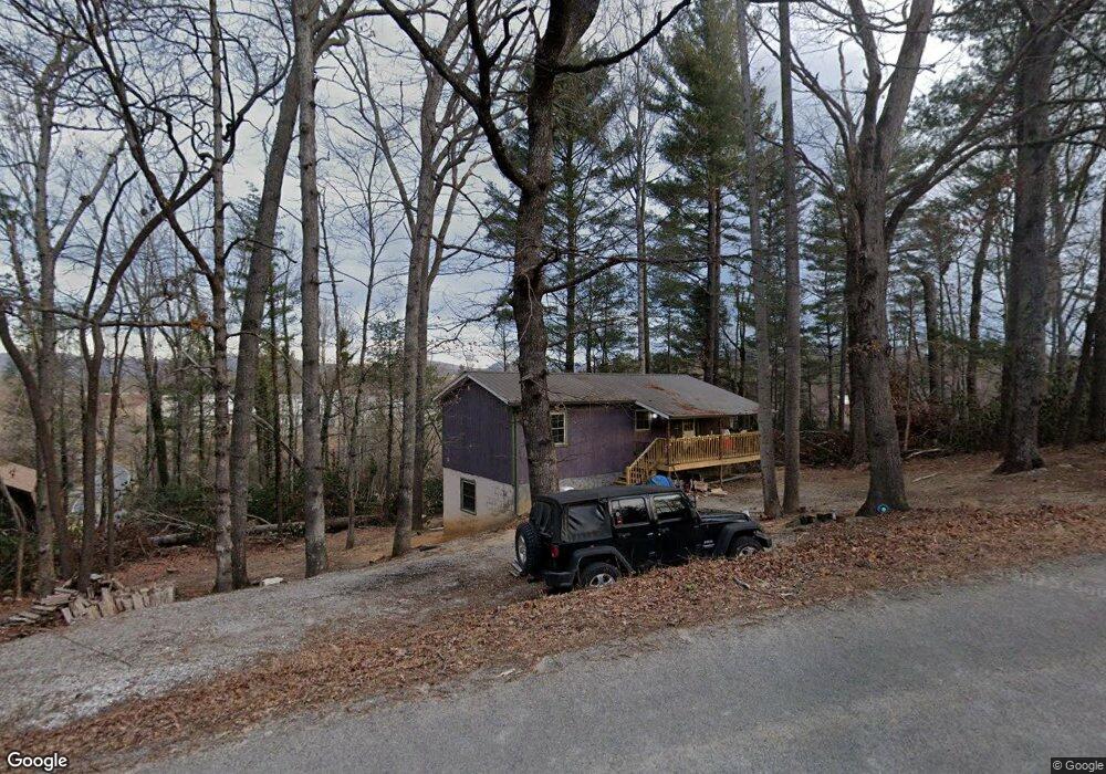 833 Waddell Dr, Hendersonville, NC 28792 - photo 1