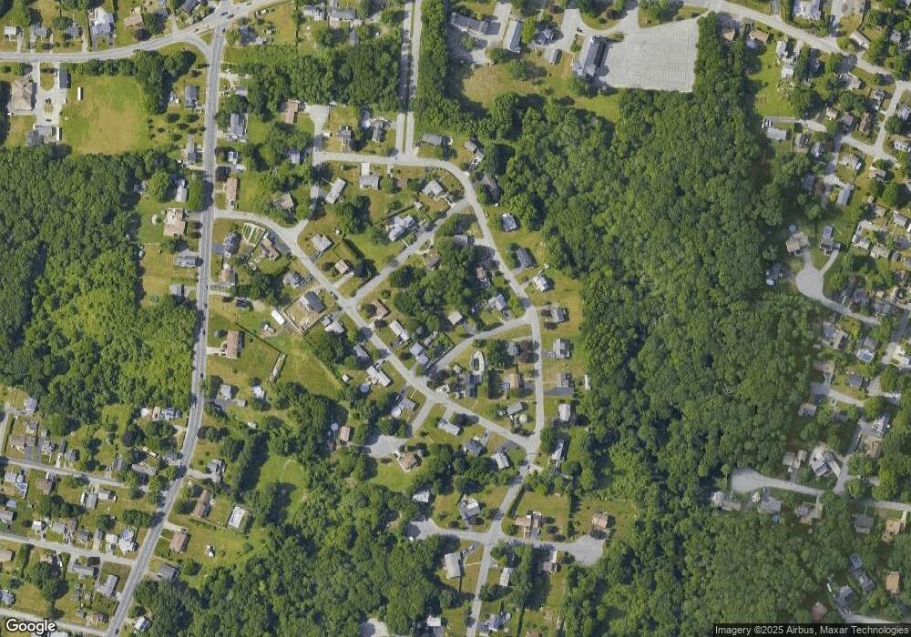 19 Cranberry Ln, Swansea, MA 02777 - photo 1