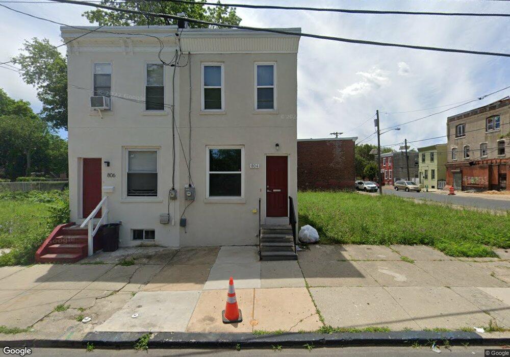 804 Pine St, Camden, NJ 08103 - photo 1