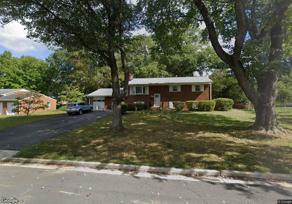 2045 Greenwich St, Falls Church, VA 22043 - photo 1