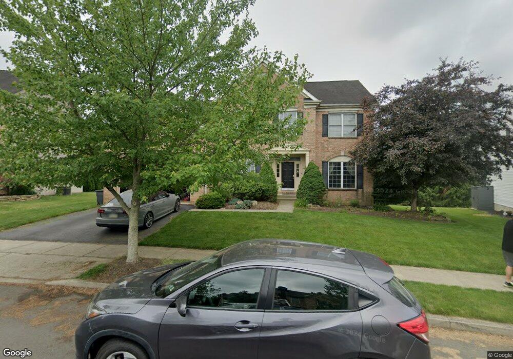 4674 Berwyn Ln, Macungie, PA 18062 - photo 1