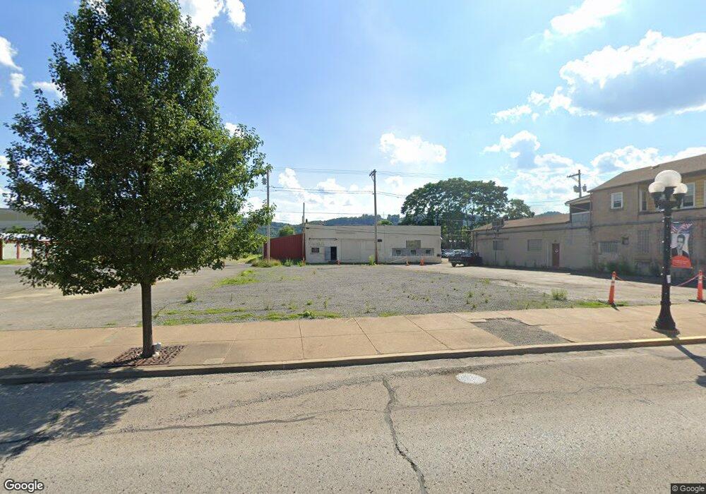 852 Midland Ave, Midland, PA 15059 - photo 1