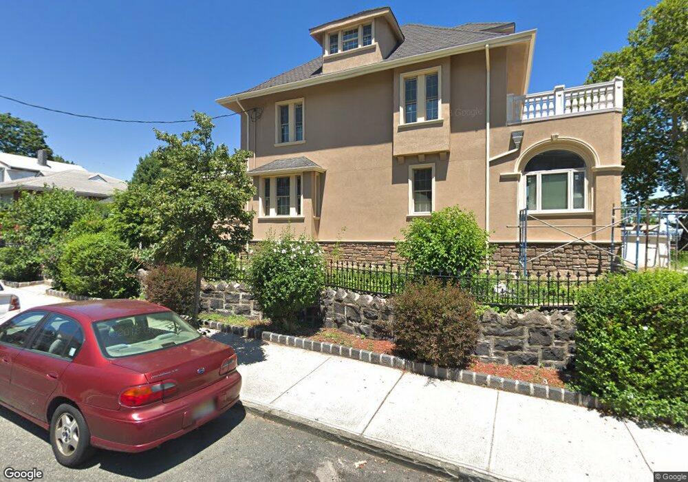 821-823-823 Jfk Blvd E, Weehawken, NJ 07086 - photo 1