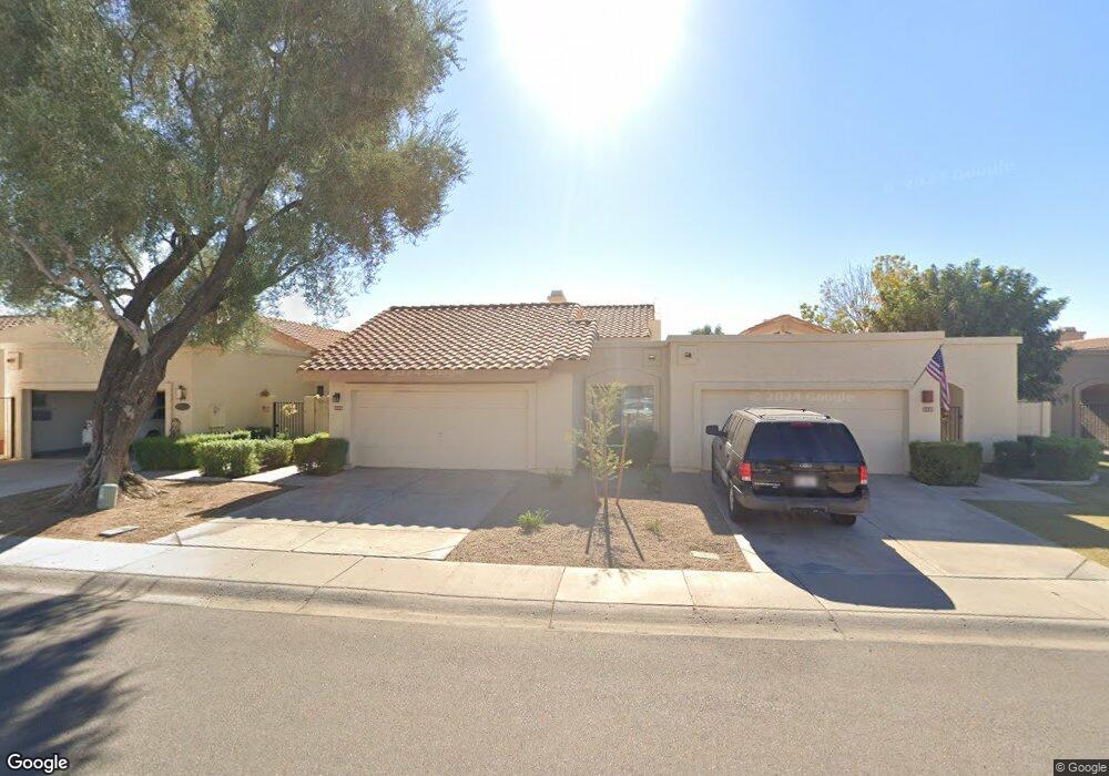 2323 W Comstock Dr, Chandler, AZ 85224 - photo 1