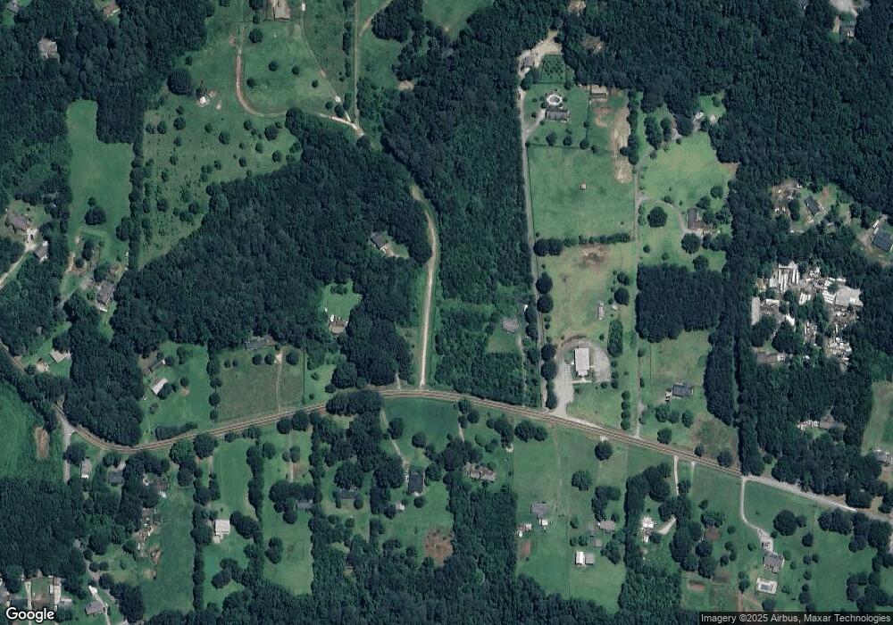 1140 Kinnett Rd, Covington, GA 30016 - photo 1