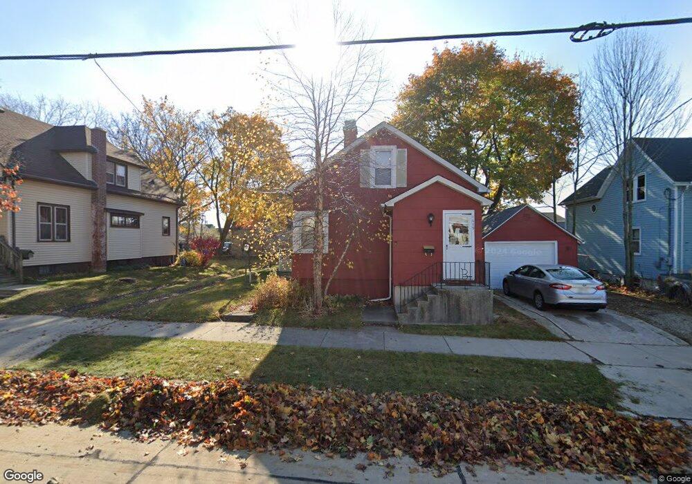 1619 21st St, Two Rivers, WI 54241 - photo 1