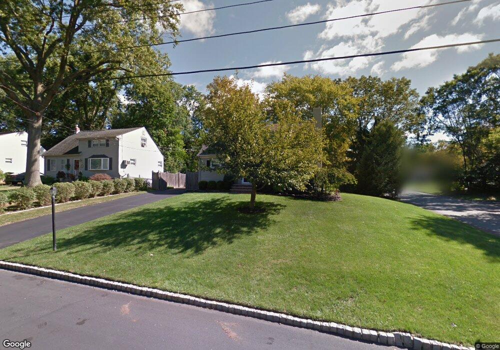 72 Hickson Dr, New Providence, NJ 07974 - photo 1