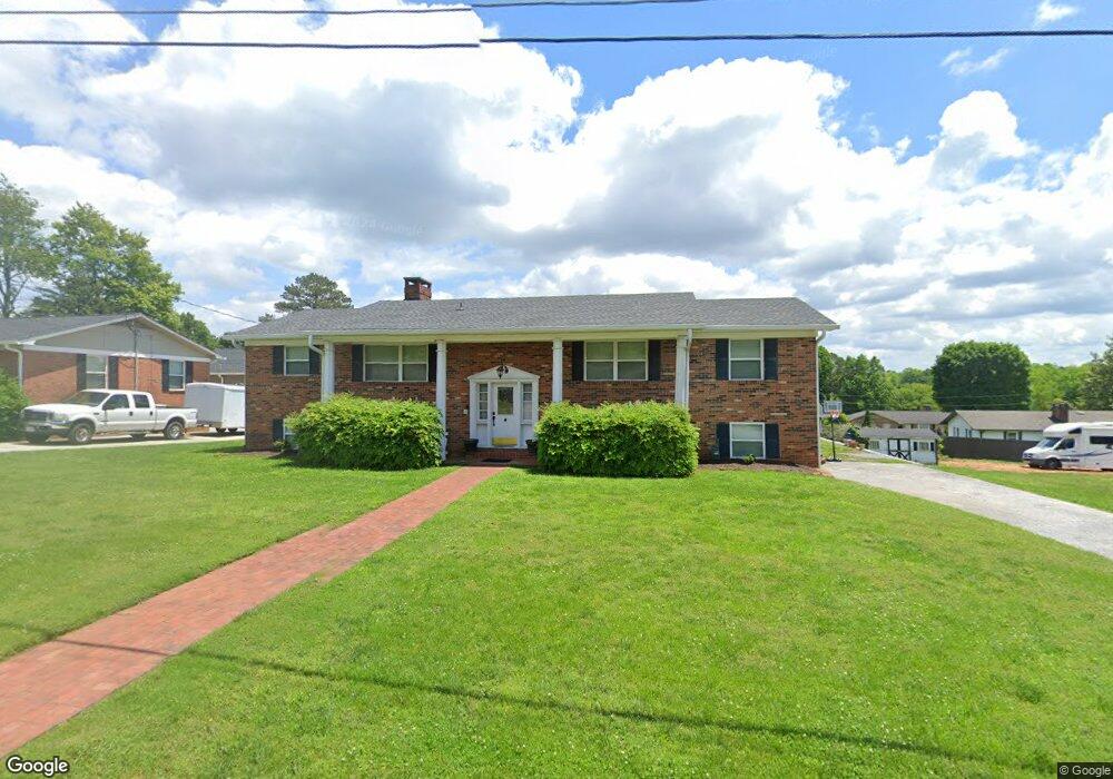 2312 Wolfe Dr NW, Cleveland, TN 37311 - photo 1