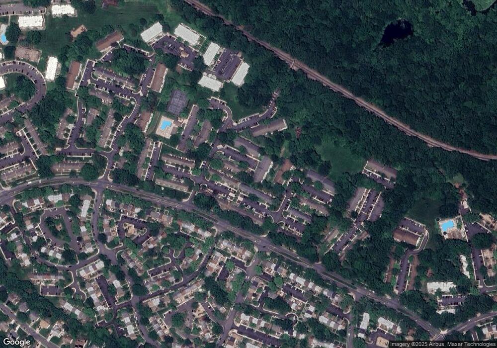 8353 Dunham Ct unit 642, Springfield, VA 22152 - photo 1