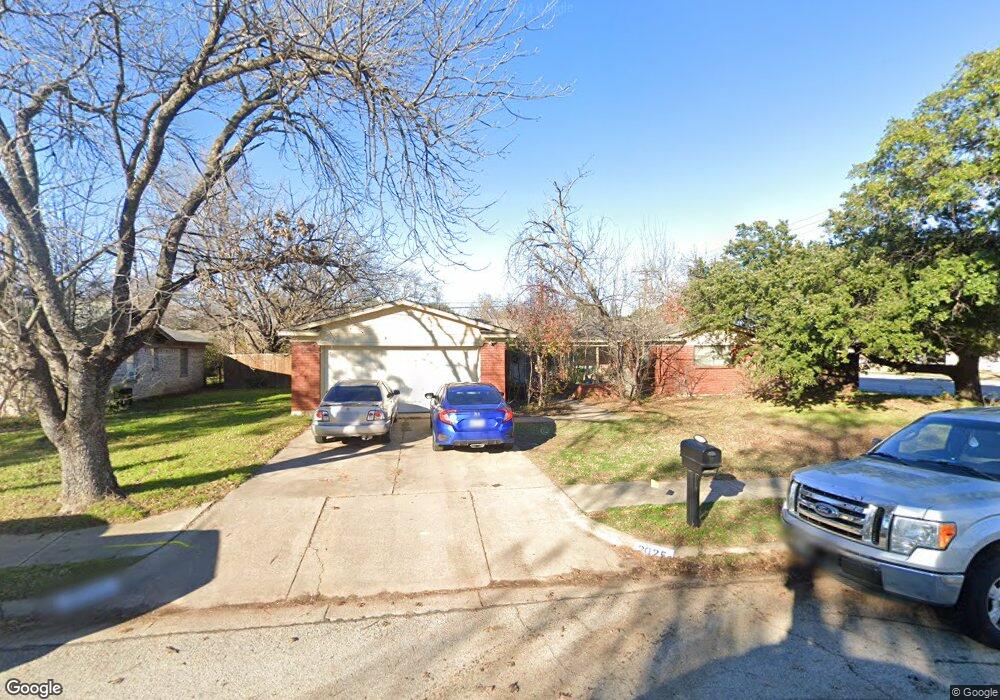 2025 Charleston Dr, Bedford, TX 76022 - photo 1