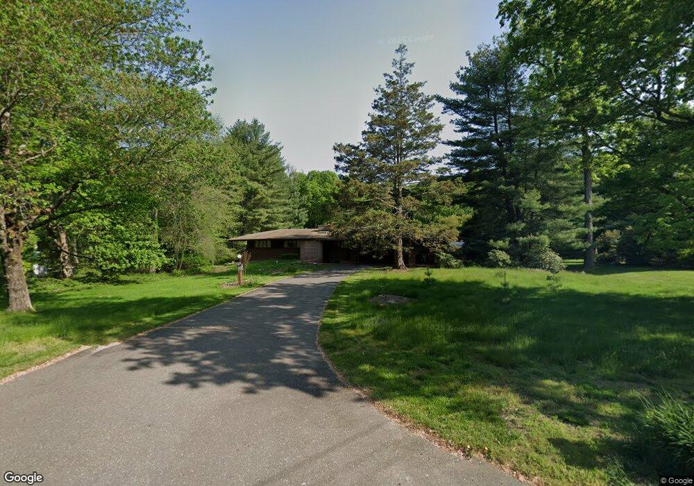 21 Macdonald Rd, Trumbull, CT 06611 - photo 1