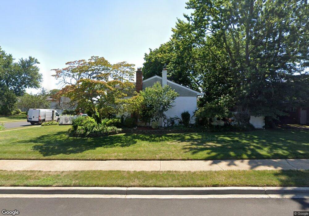 3622 Lynn Ln, Wantagh, NY 11793 - photo 1