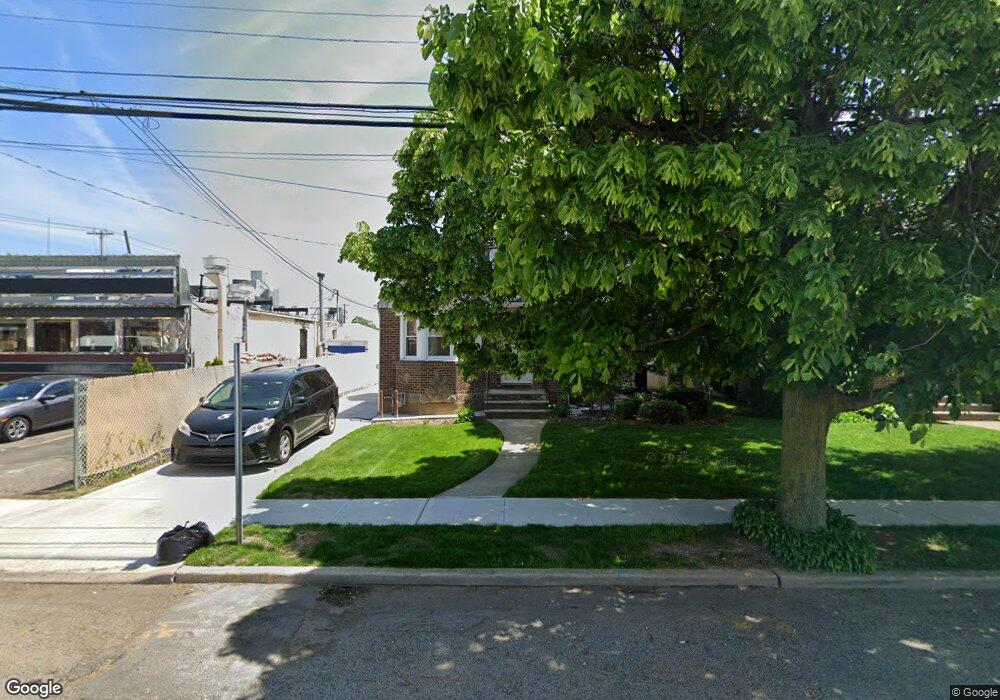 11 Claflin Blvd, Franklin Square, NY 11010 - photo 1