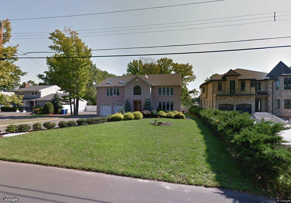 68 Kline Blvd, Colonia, NJ 07067 - photo 1