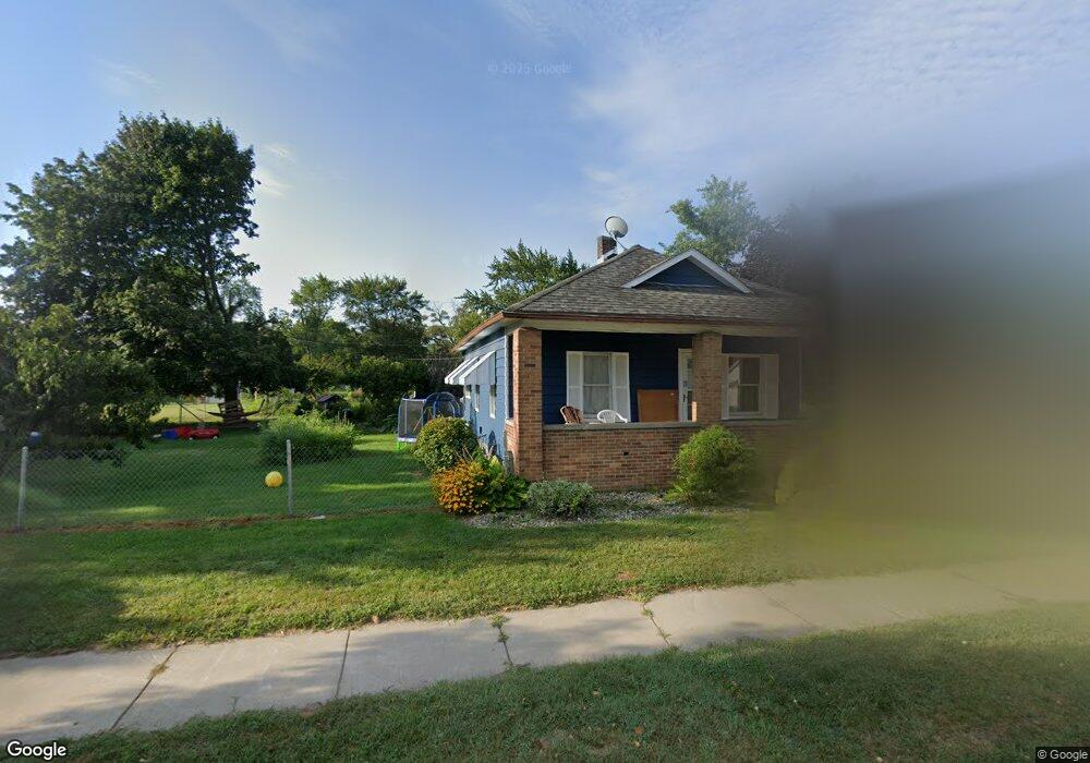 1229 W Lusher Ave, Elkhart, IN 46517 - photo 1