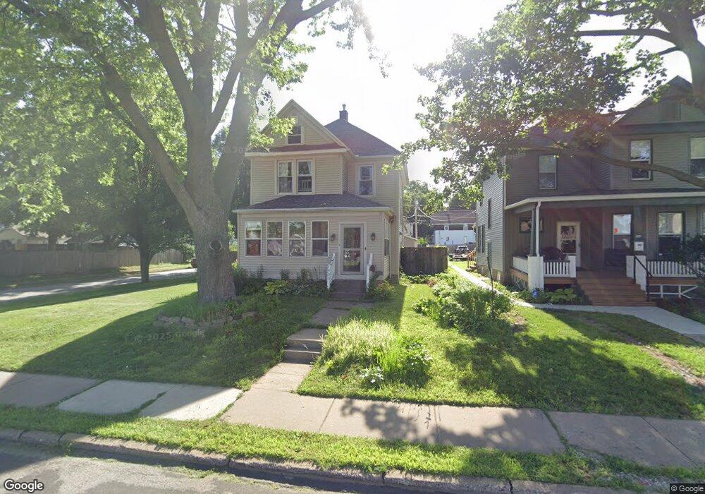 1933 N Marquette St, Davenport, IA 52804 - photo 1