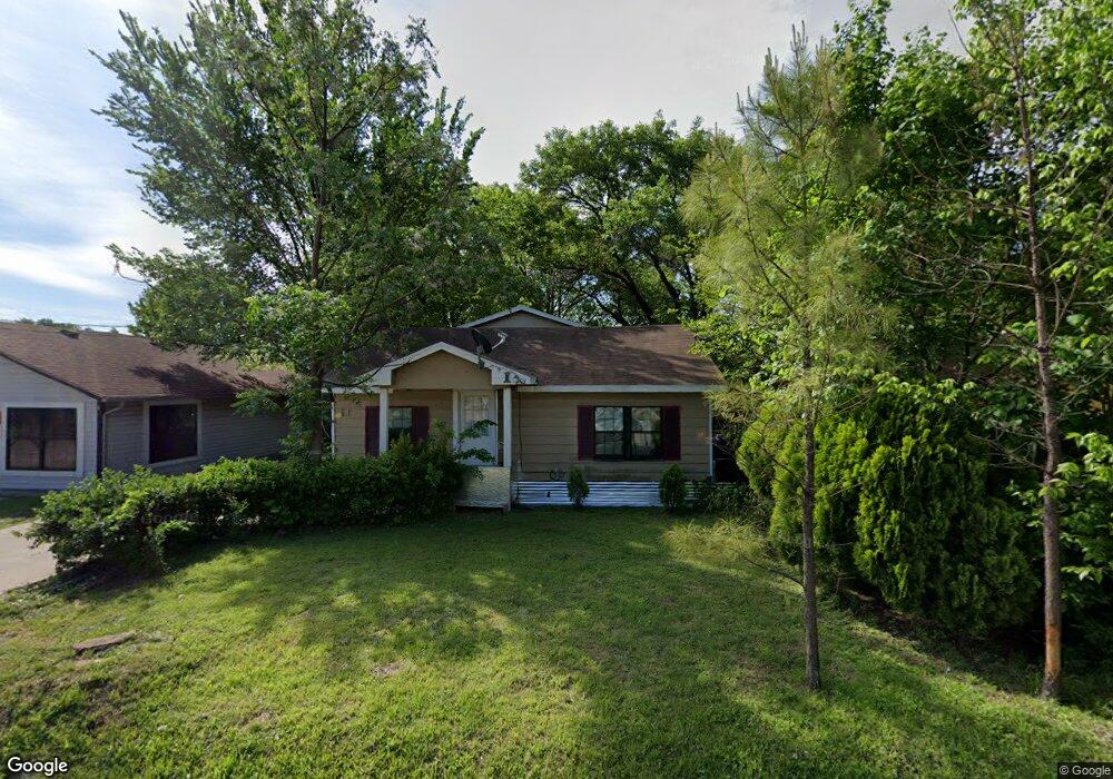 203 Avenue A, Ennis, TX 75119 - photo 1