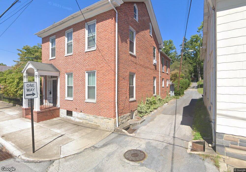 229 E Main St, Waynesboro, PA 17268 - photo 1