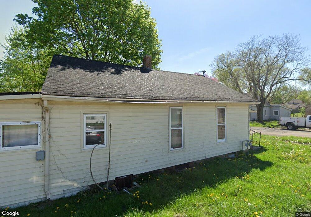 536 W 2nd St, Anderson, IN 46016 - photo 1