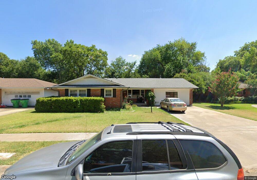 1714 Morningside Dr, Gainesville, TX 76240 - photo 1