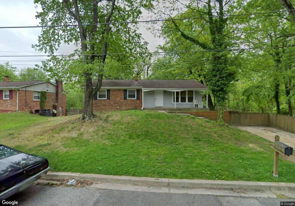 5410 Stratford Ln, Temple Hills, MD 20748 - photo 1