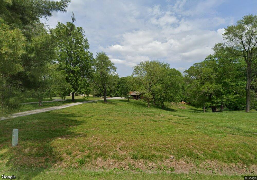 621 Old Fayetteville Rd, Freeburg, IL 62243 - photo 1