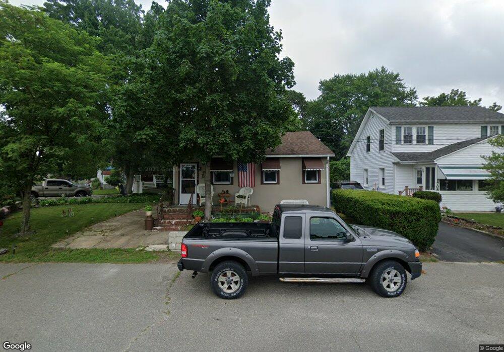 1716 Lake Dr, Toms River, NJ 08757 - photo 1