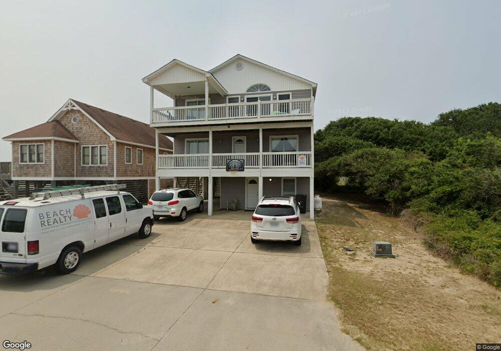 802 N Memorial Blvd unit 3, Kill Devil Hills, NC 27948 - photo 1