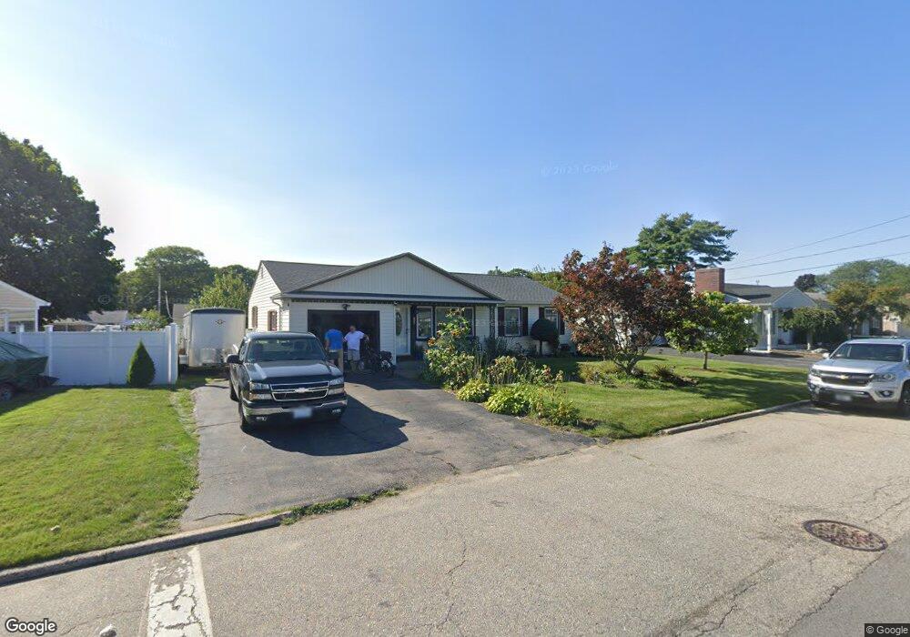 106 Beverly Rd, Riverside, RI 02915 - photo 1