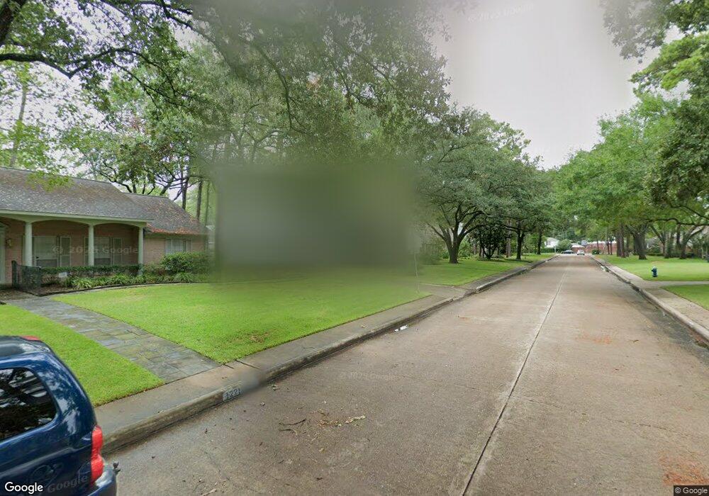 12215 Taylorcrest Rd, Houston, TX 77024 - photo 1