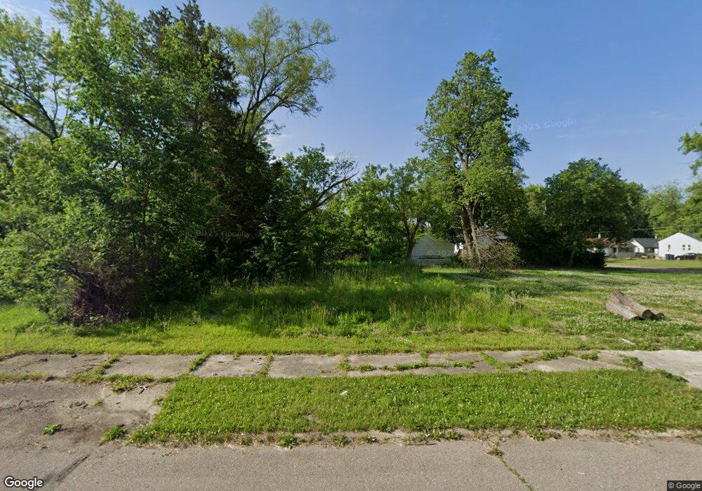 210 E Piper Ave, Flint, MI 48505 - photo 1