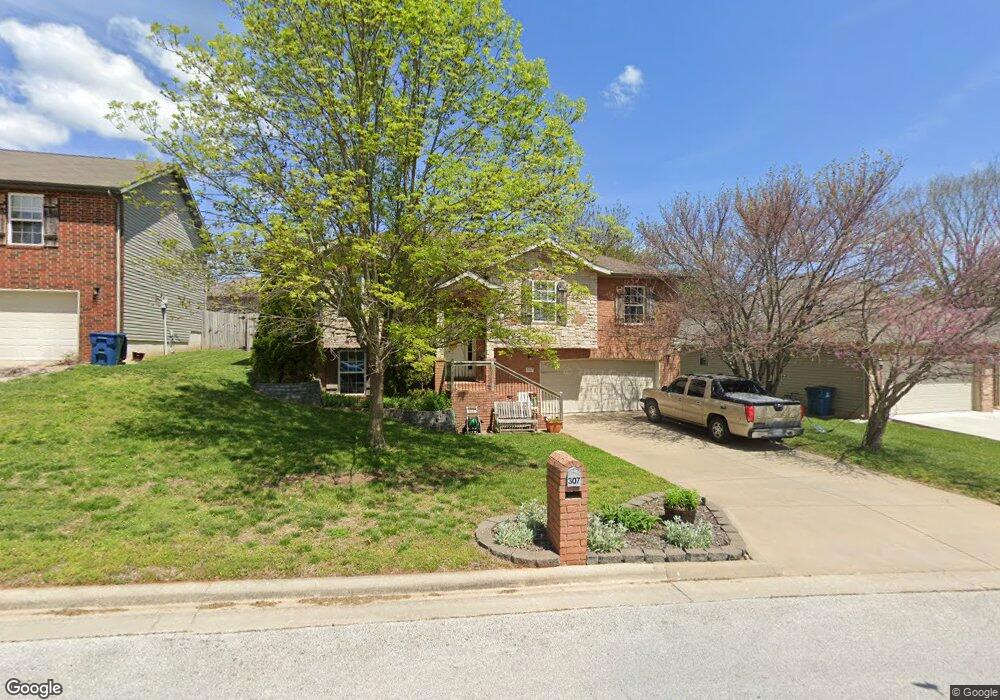 307 Pinehill Ct, Nixa, MO 65714 - photo 1