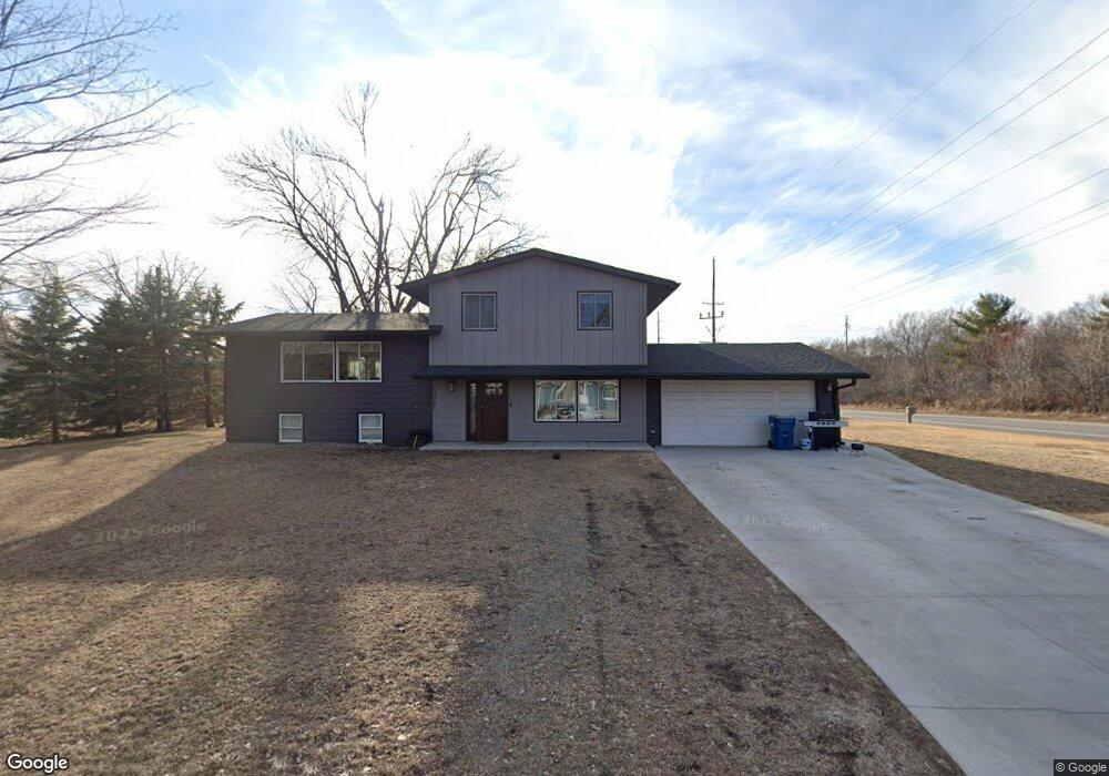 10081 Quaker Ln N, Maple Grove, MN 55369 - photo 1