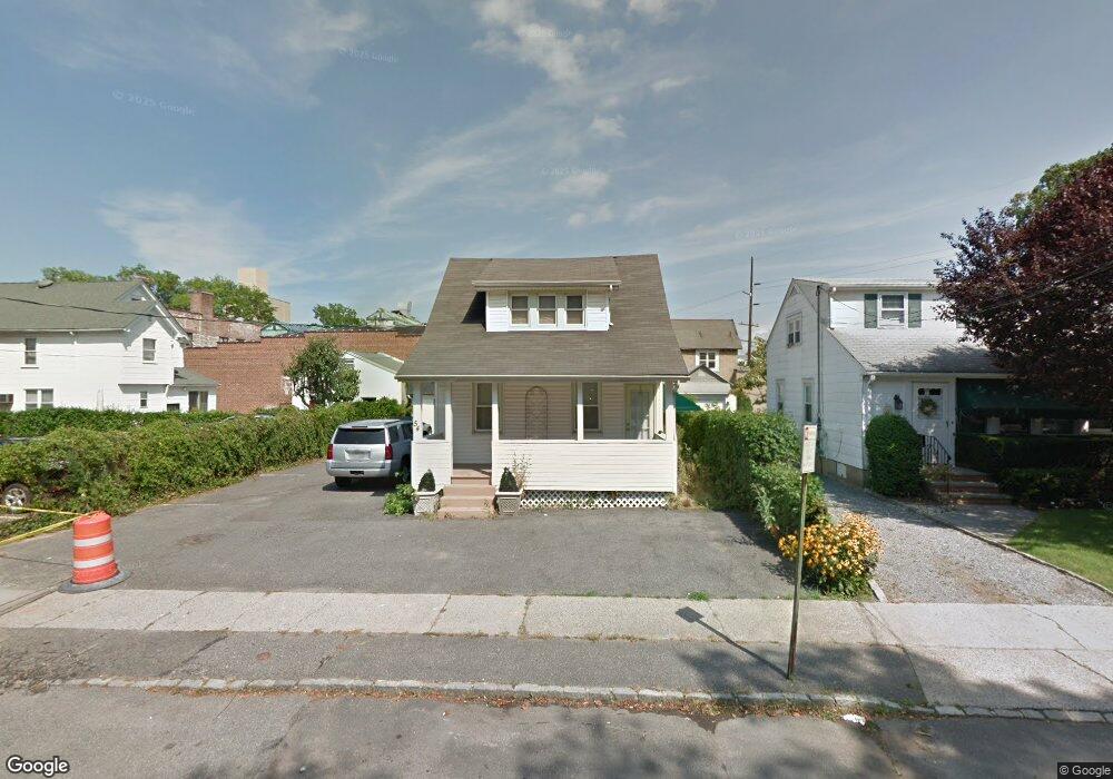 54 Locust St, Manhasset, NY 11030 - photo 1