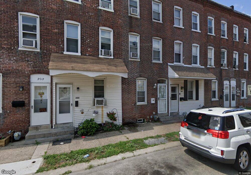 206 Lexington Ave, Crum Lynne, PA 19022 - photo 1