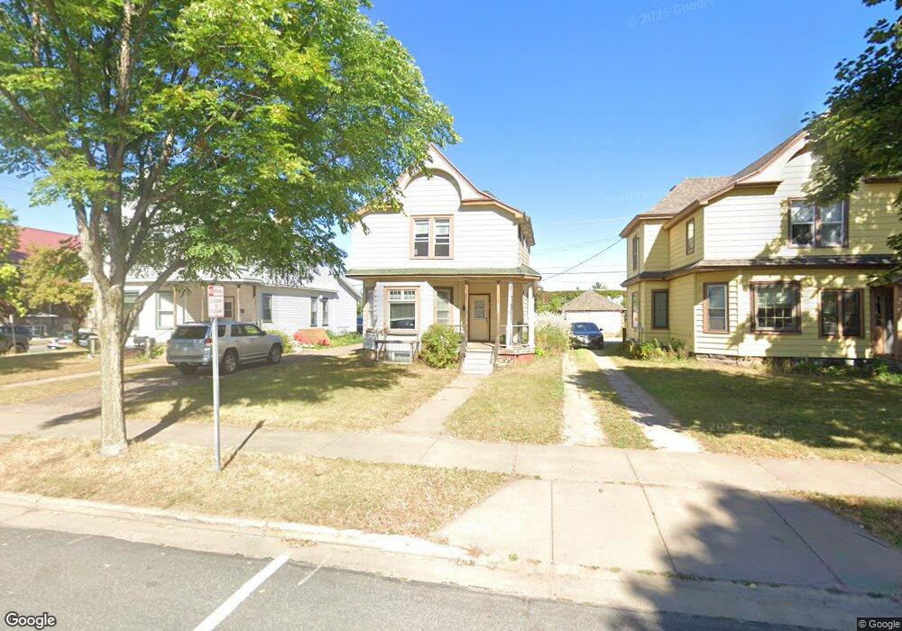 703 Wilson Ave, Menomonie, WI 54751 - photo 1