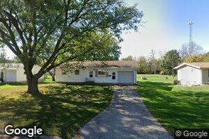 812 16th St, Eldora, IA 50627