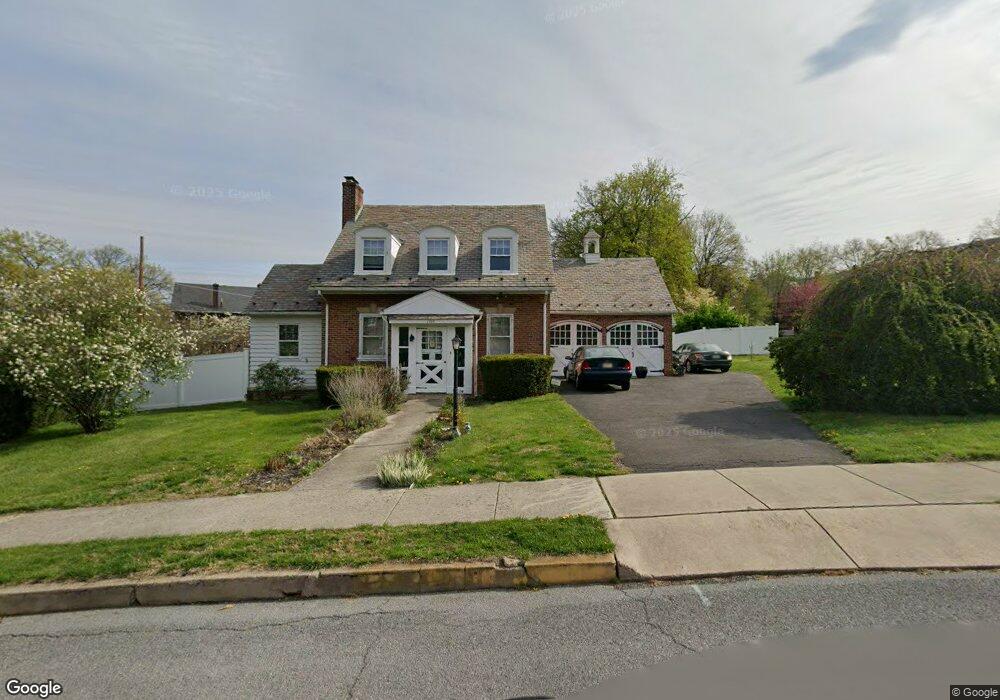 1709 N 15th St, Reading, PA 19604 - photo 1