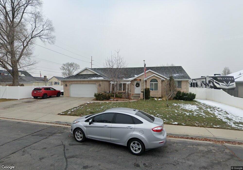 1066 N 1010 W unit R1, Pleasant Grove, UT 84062 - photo 1