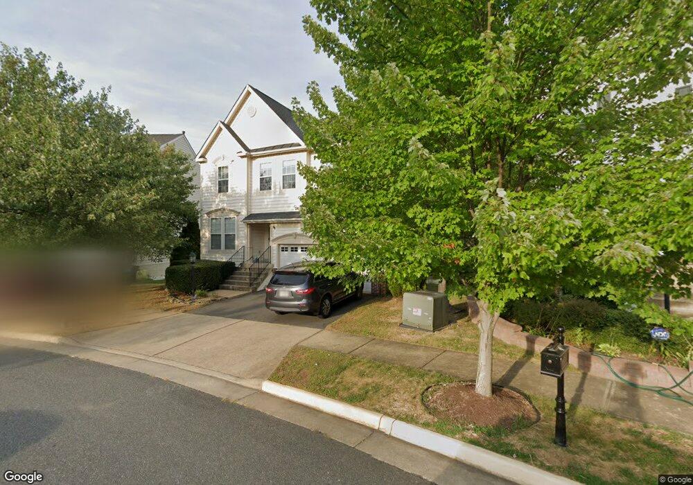 2640 Cast Off Loop, Woodbridge, VA 22191 - photo 1