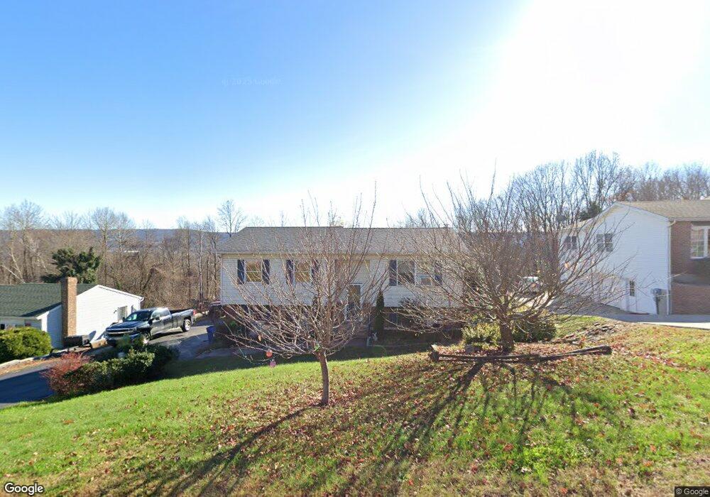 15 Overlook Rd, Nanticoke, PA 18634 - photo 1
