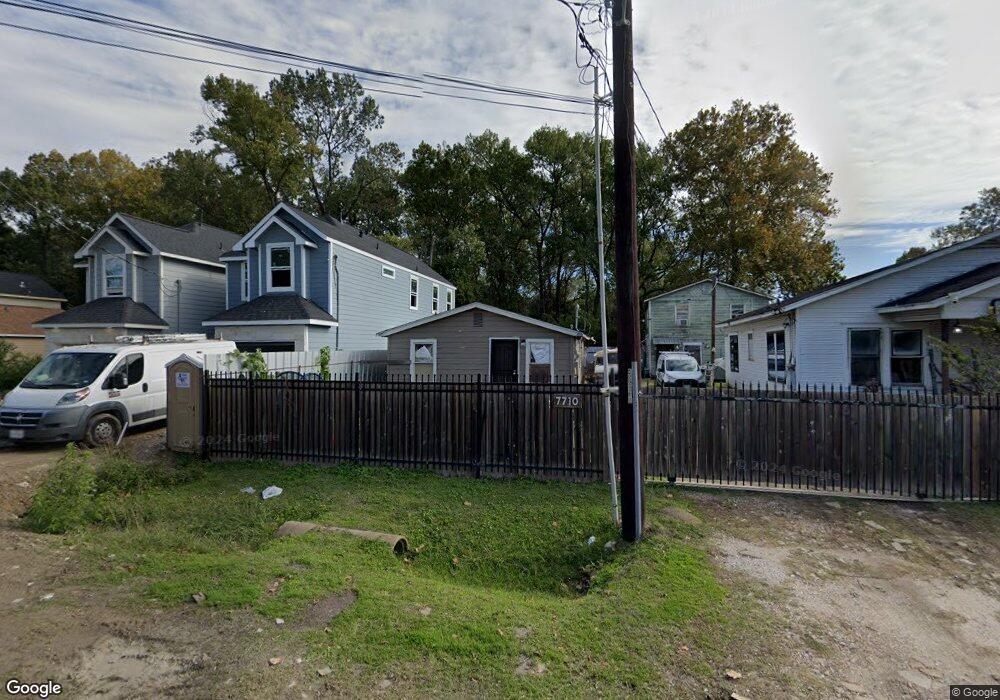 7710 Beckley St, Houston, TX 77088 - photo 1