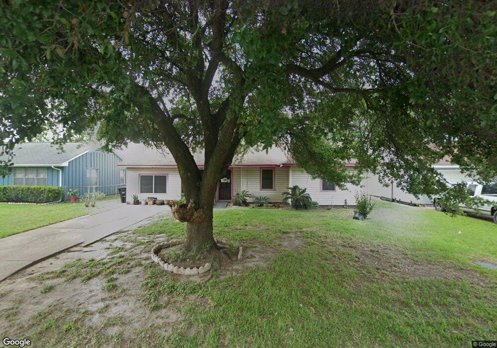 7427 Langley Rd, Houston, TX 77016 - photo 1