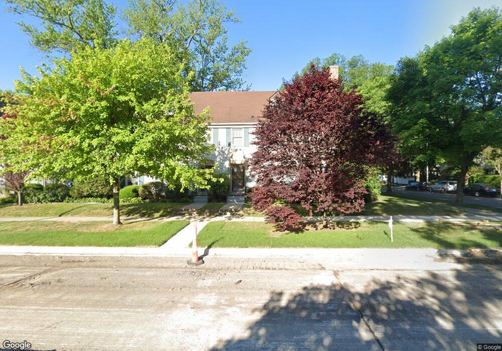 377 Rivard Blvd #3, Grosse Pointe Farms, MI 48230 - photo 1