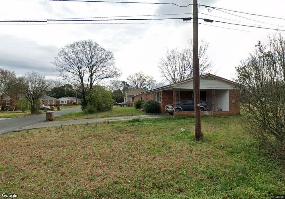 608 Sunset Dr, Marshville, NC 28103 - photo 1