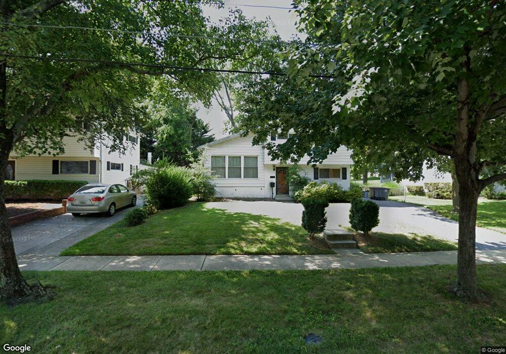 7005 Lemay Rd, Rockville, MD 20851 - photo 1