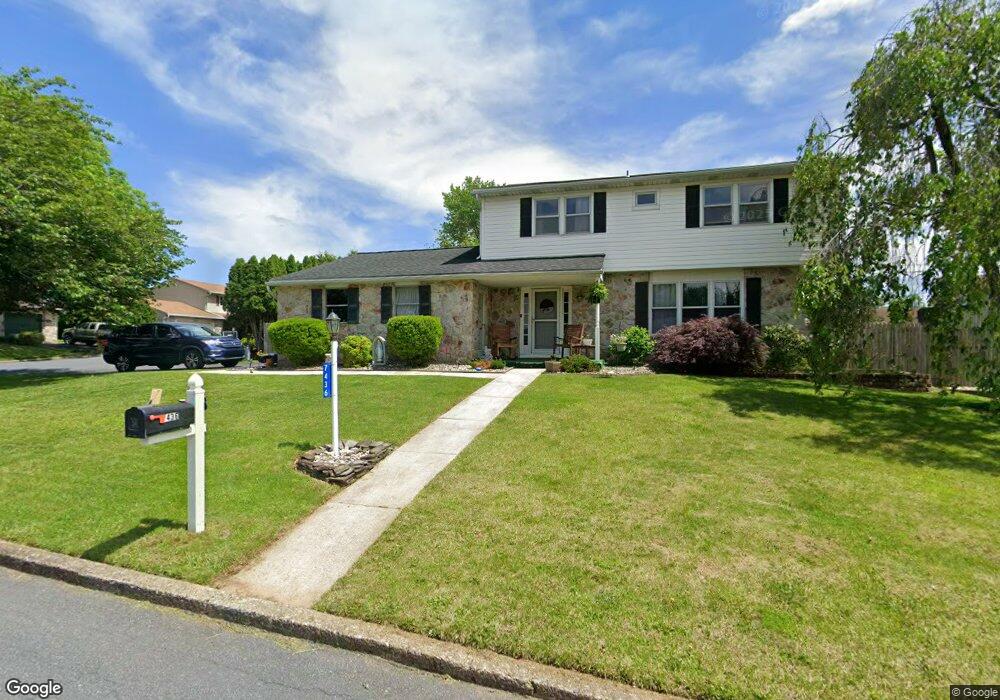 7436 Daisy Cir, Macungie, PA 18062 - photo 1