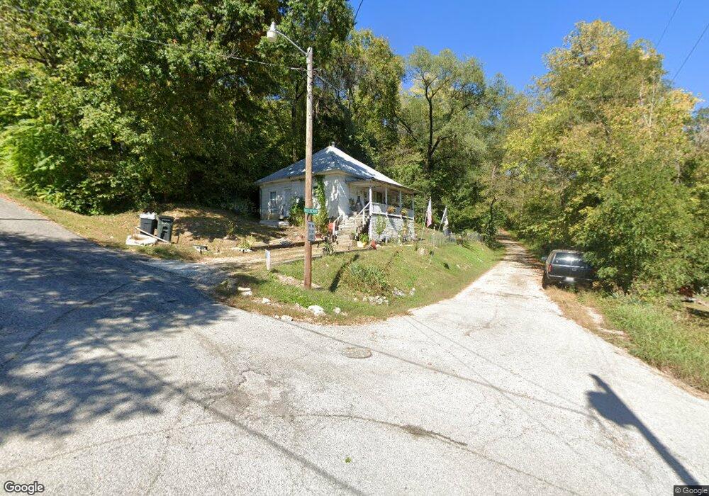 111 W 5th St, Newburg, MO 65550 - photo 1